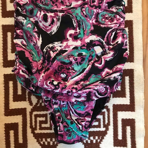 A Pea in the Pod Swimsuit, EUC, S - Picture 3 of 8